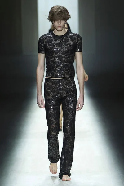Look 72